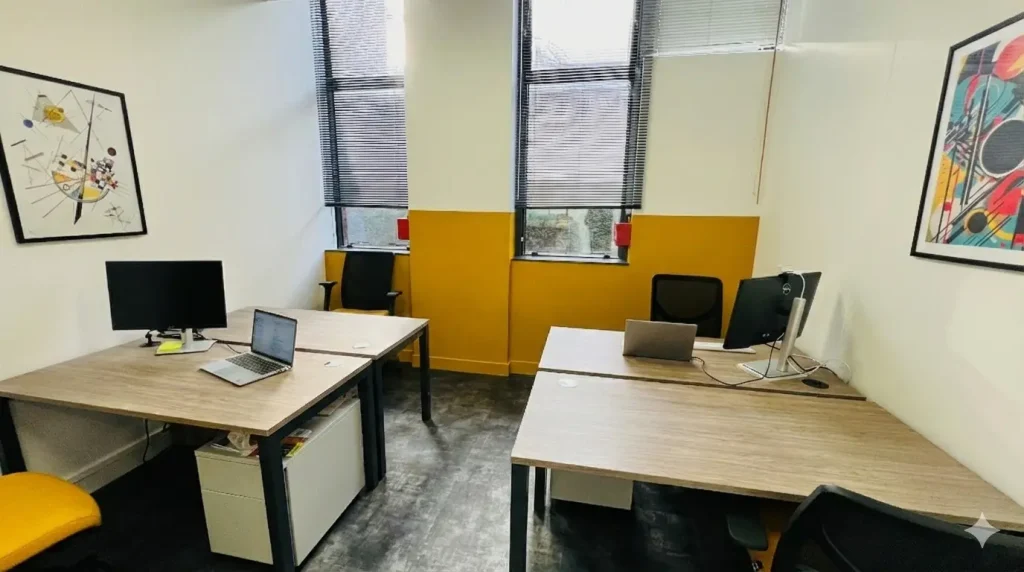 Vanves-Malakoff Coworking: Private Offices and Open-Plan Spaces